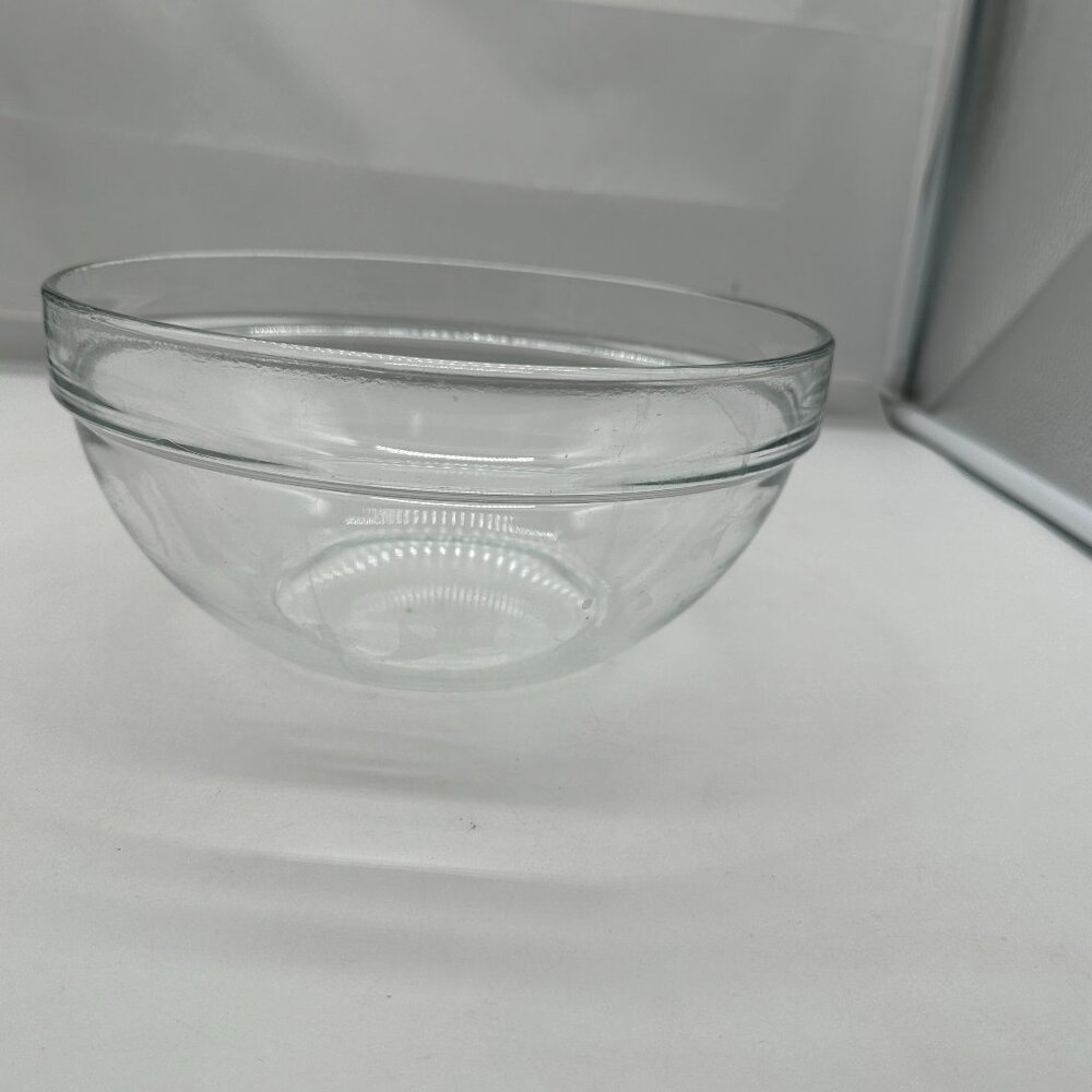 EUC Arcoroc Classique Clear Round Band Edge Glass Bowl 9"